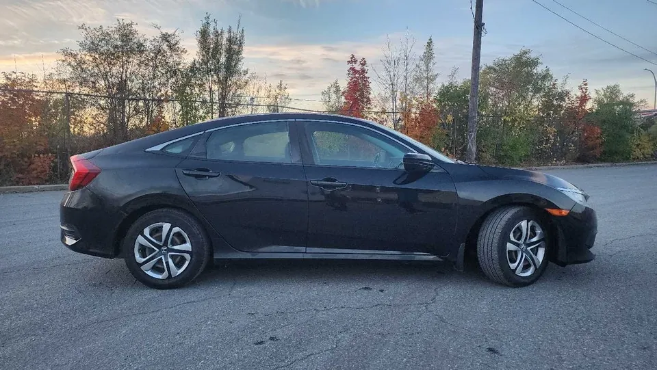 Honda Civic 2016 photo 4