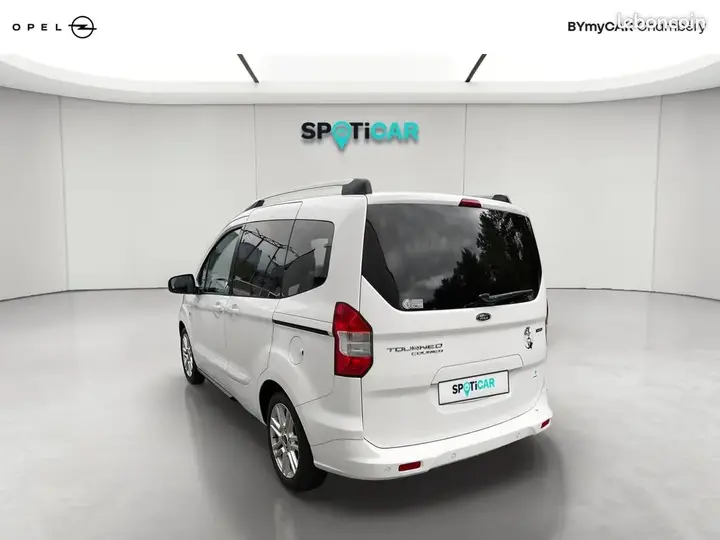 Ford Tourneo Courier 2018 photo 3