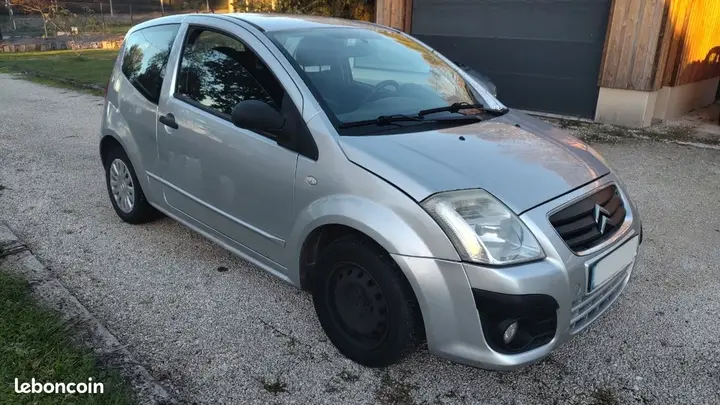 Citroen C2 2009 photo 2