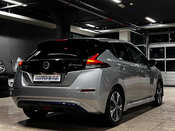 Nissan Leaf 2019 photo 5