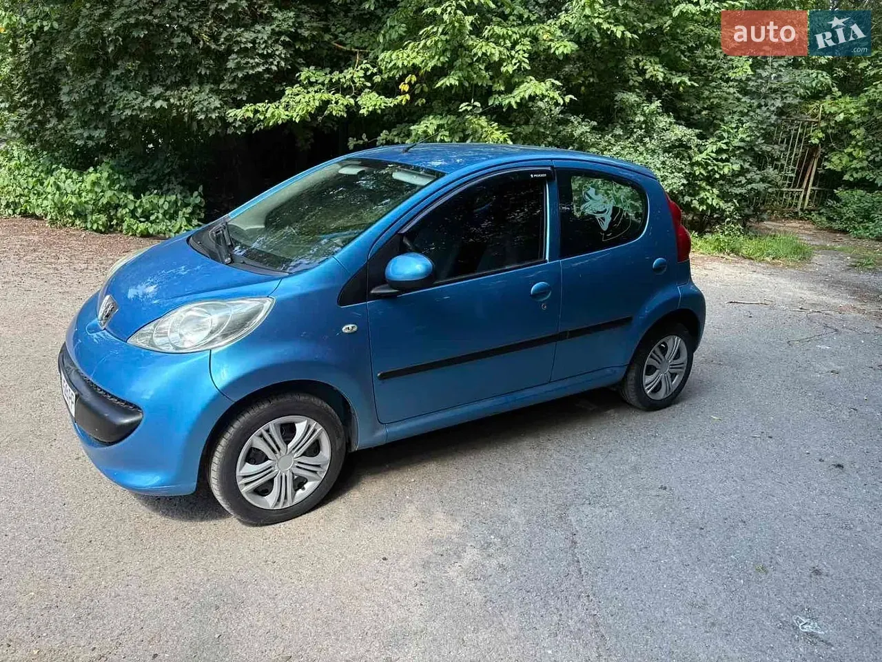 Peugeot 107 2007 photo 2