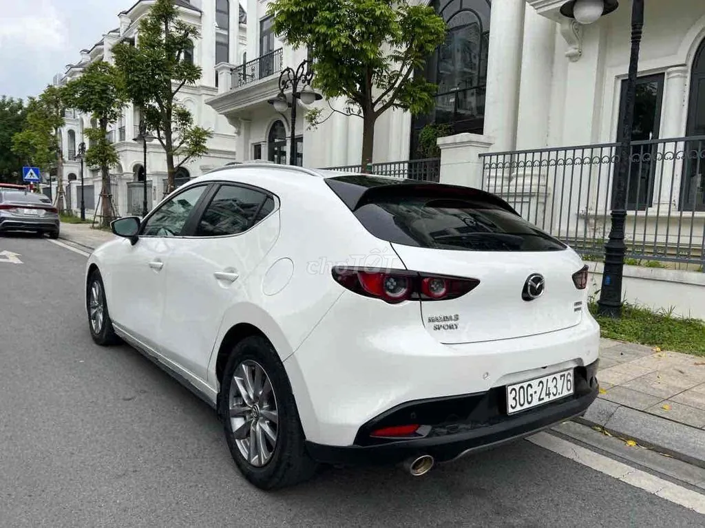 Mazda 3 2020 photo 3