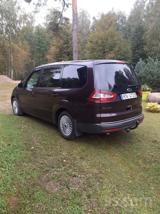 Ford Galaxy 2009 photo 2