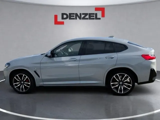 BMW X4 2022 photo 2