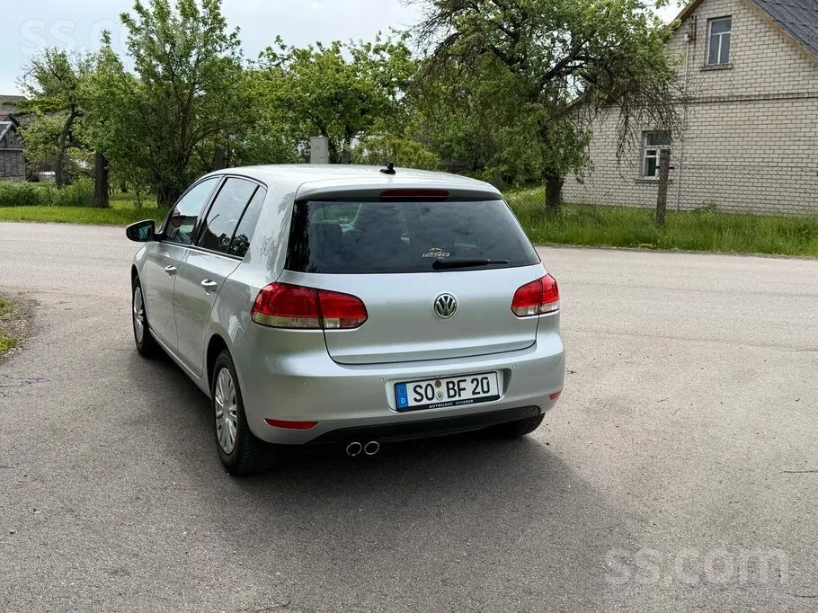 Volkswagen Golf 2009 photo 4