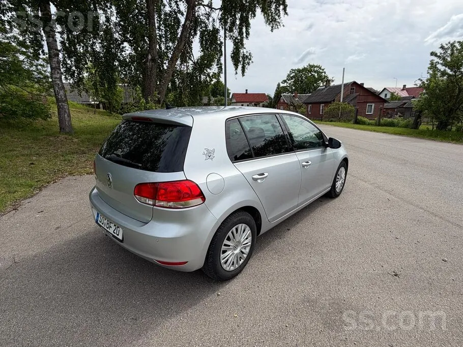 Volkswagen Golf 2009 photo 5