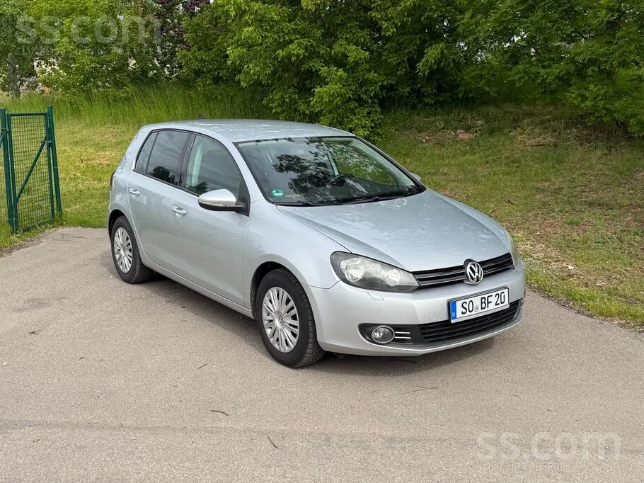 Volkswagen Golf 2009 photo 3