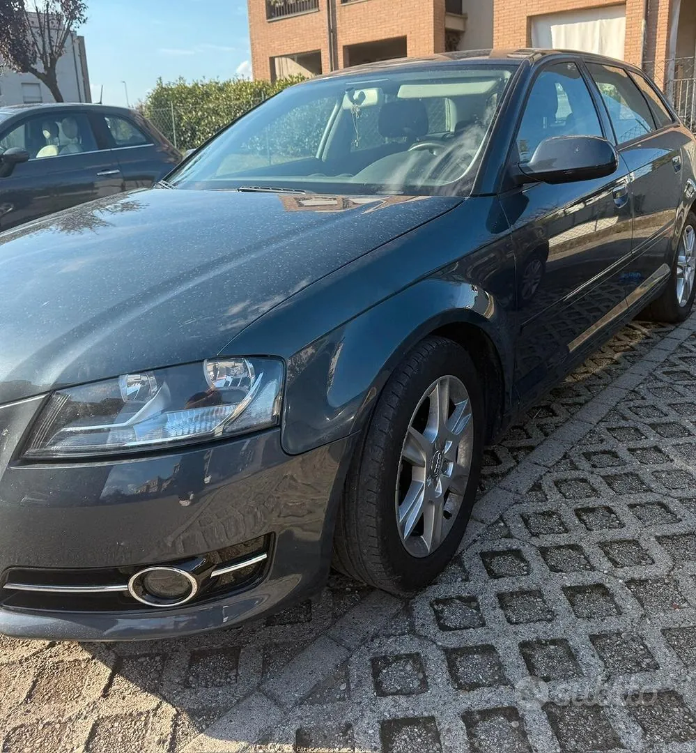 Audi A3 2011 photo 3
