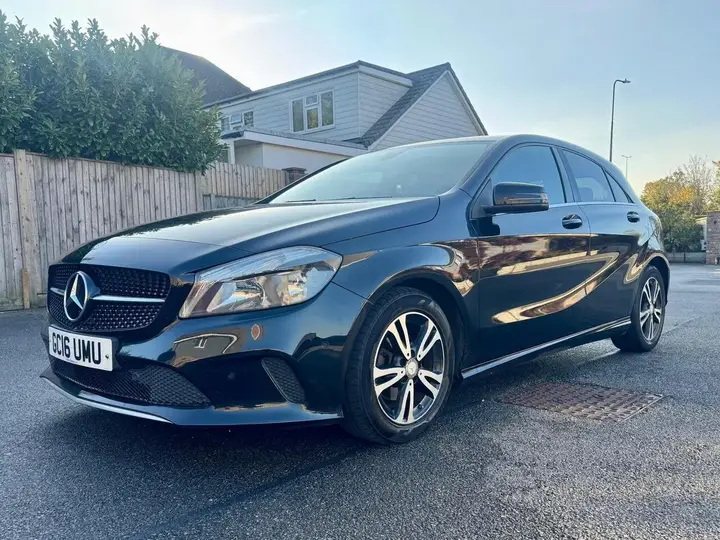 Mercedes-Benz A-Class 2016 photo 3