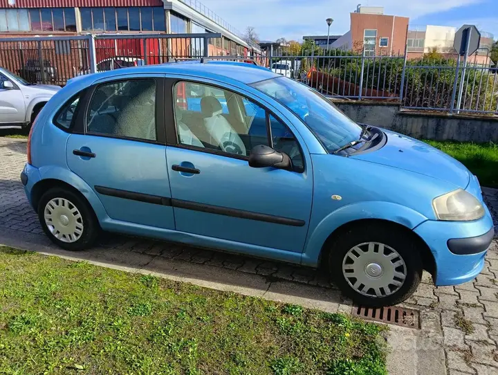 Citroen C3 2005 photo 2