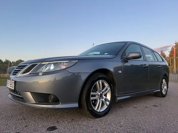 Saab 9-3 2010 photo 4