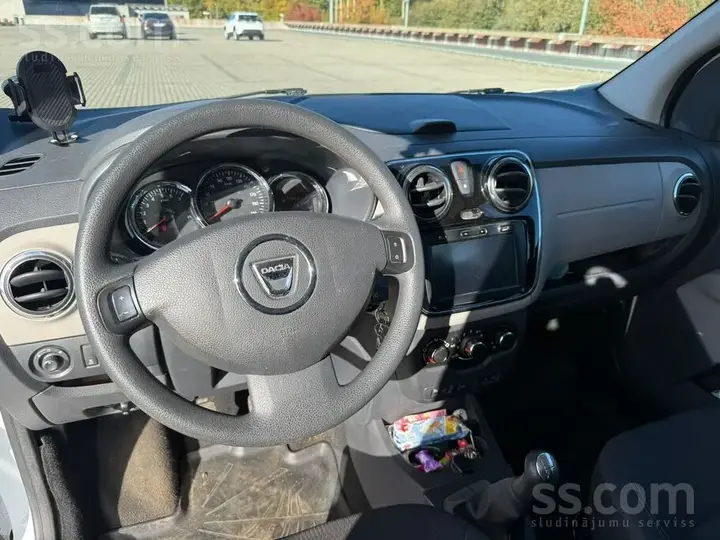 Dacia Lodgy 2017 photo 5