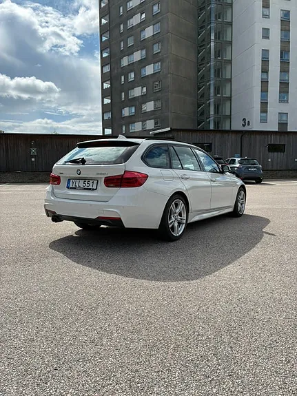 BMW 320I 2018 photo 3