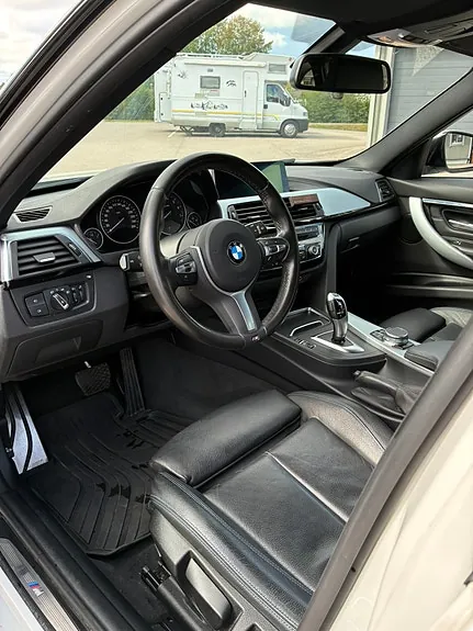 BMW 320I 2018 photo 5