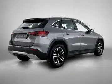 Mercedes-Benz Gla 2025 photo 2