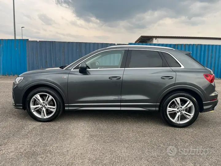 Audi Q3 2020 photo 4