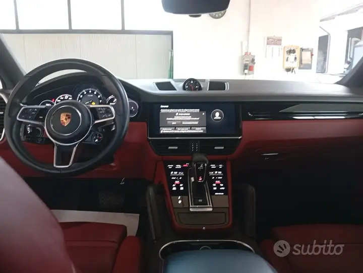 Porsche Cayenne 2023 photo 3