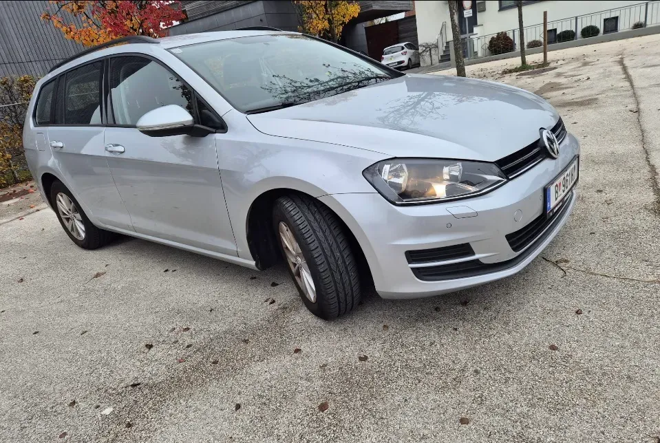 Volkswagen Golf 2013 photo 3