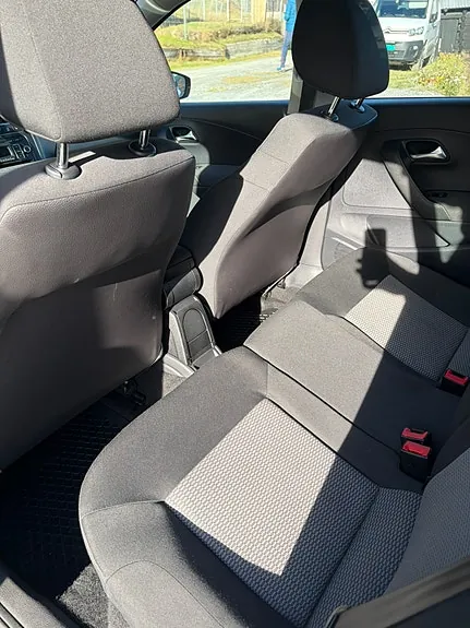 Volkswagen Polo 2011 photo 5