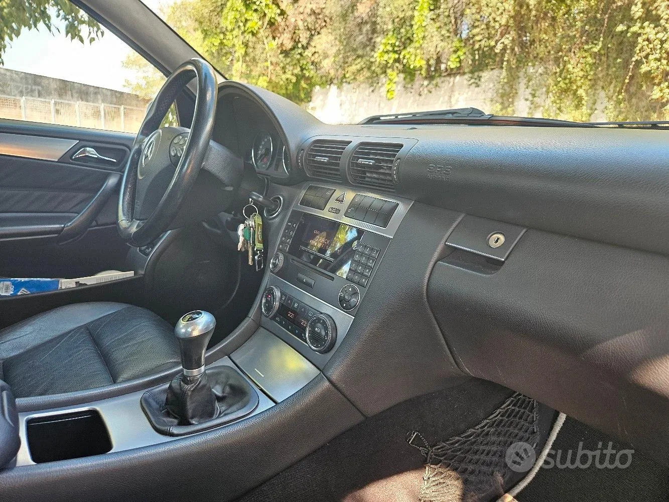 Mercedes-Benz C-Class 2004 photo 4