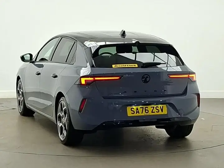 Vauxhall Astra 2026 photo 2