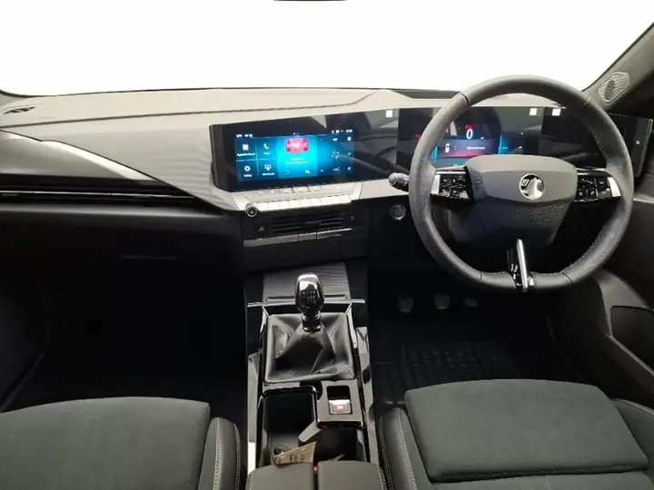 Vauxhall Astra 2026 photo 3