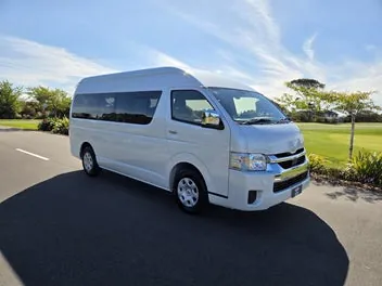 Toyota Hiace 2026 photo 2