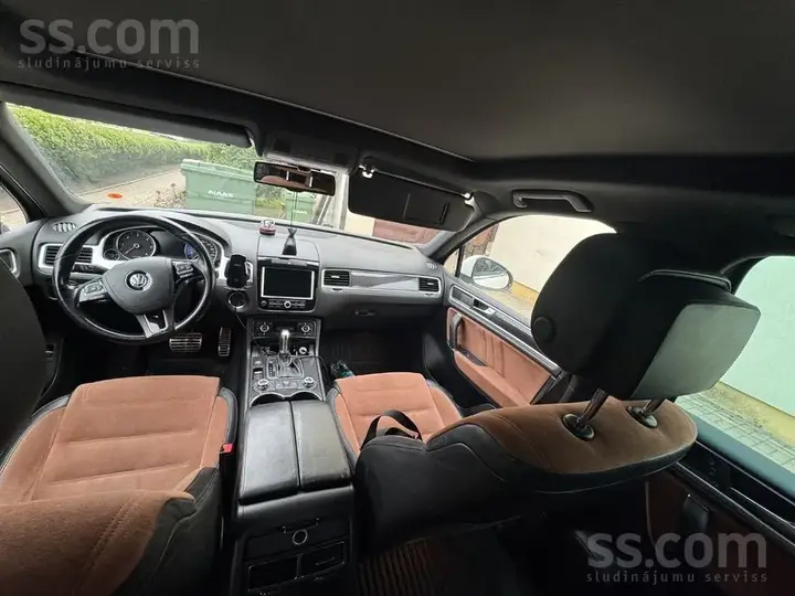 Volkswagen Touareg 2010 photo 3