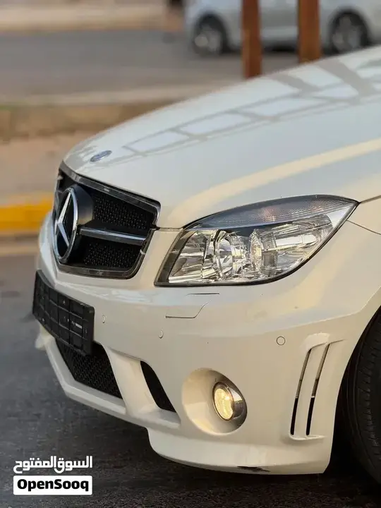 Mercedes-Benz C-Class 2010 photo 2