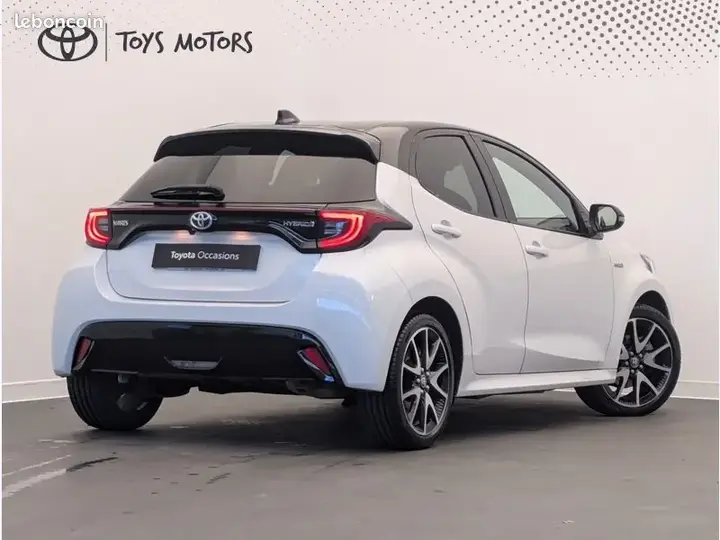 Toyota Yaris 2020 photo 2