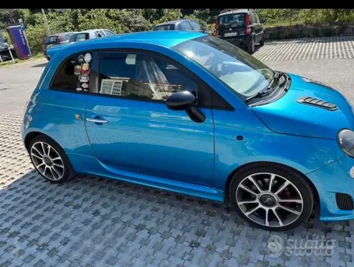 Abarth 500 2009 photo 2