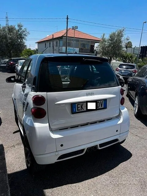 Smart Fortwo 2012 photo 4