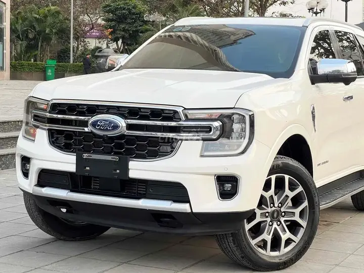 Ford Everest 2023 photo 4