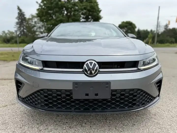 Volkswagen Jetta 2025 photo 5