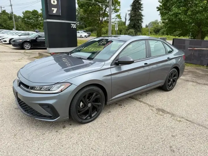 Volkswagen Jetta 2025 photo 4