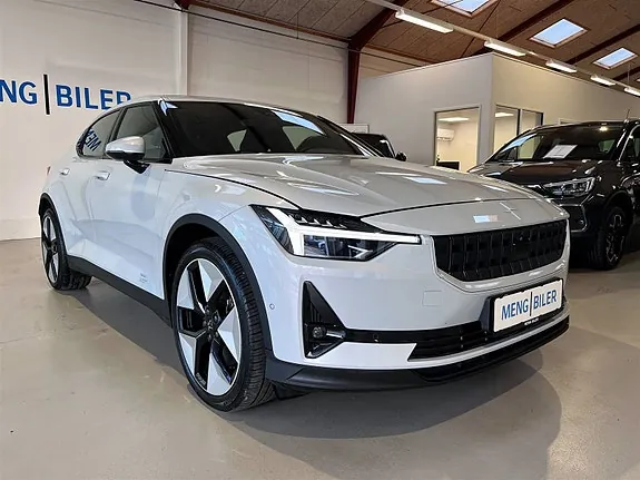 Polestar 2 2023 photo 3