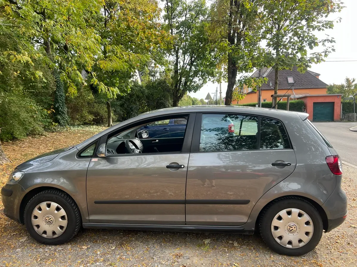 Volkswagen Golf 2005 photo 3
