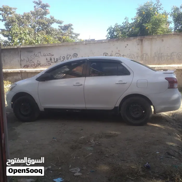 Toyota Yaris 2007 photo 4