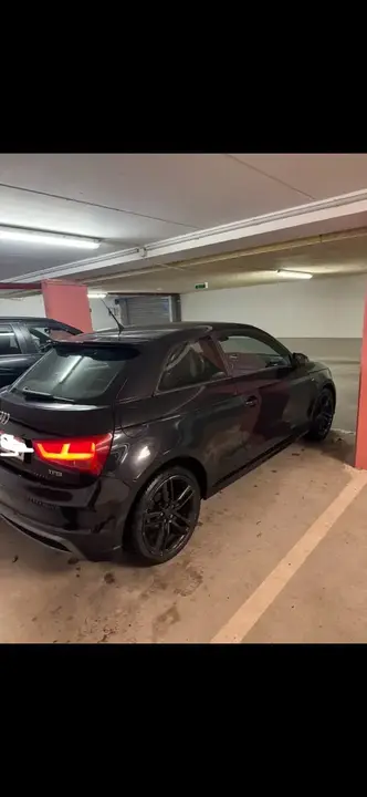 Audi A1 2011 photo 3