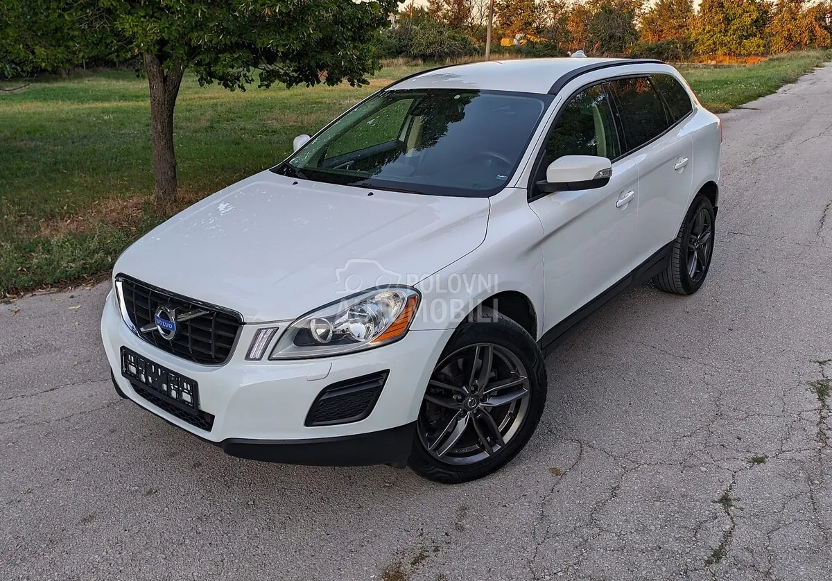 Volvo Xc60 2010 photo 2