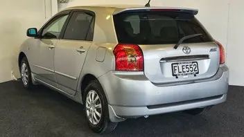 Toyota Corolla 2004 photo 5
