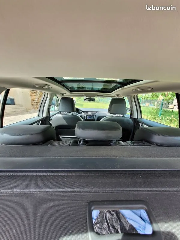 Skoda Octavia 2014 photo 4
