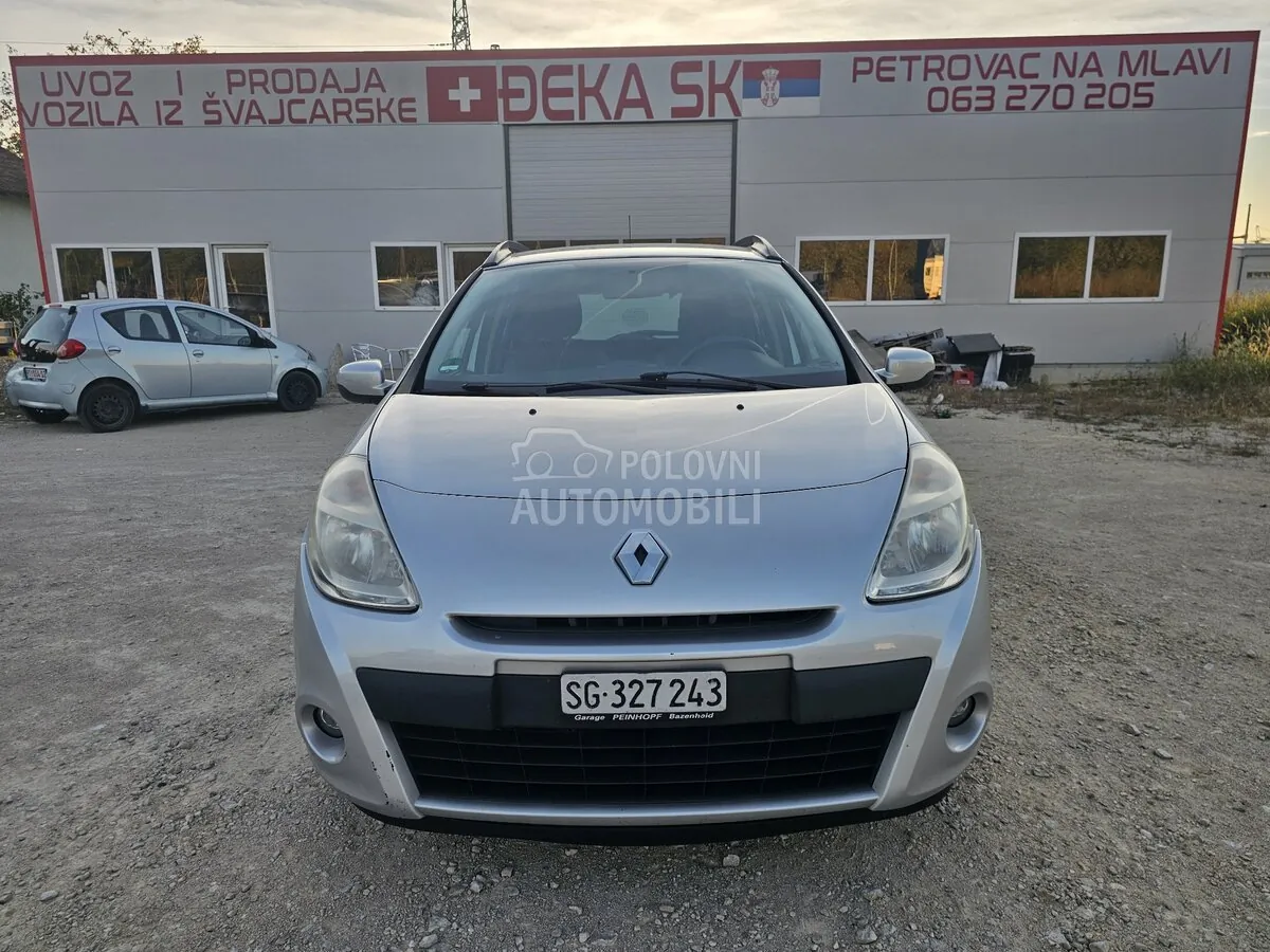 Renault Clio 2011 photo 2