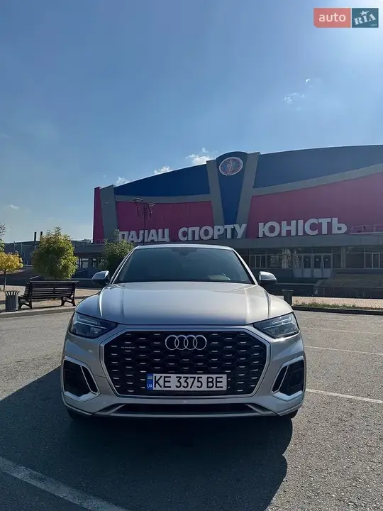 Audi Q5 2021 photo 2