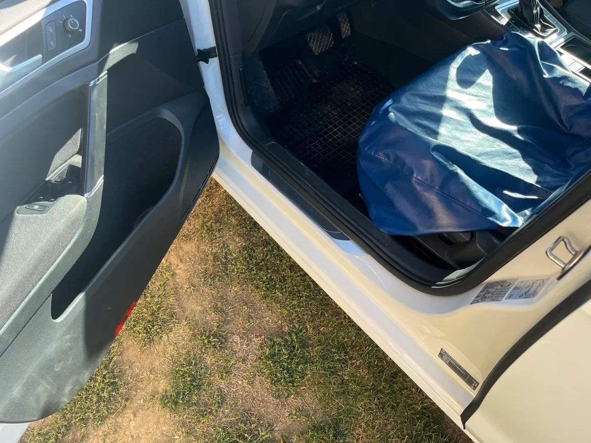 Volkswagen Golf 2014 photo 3