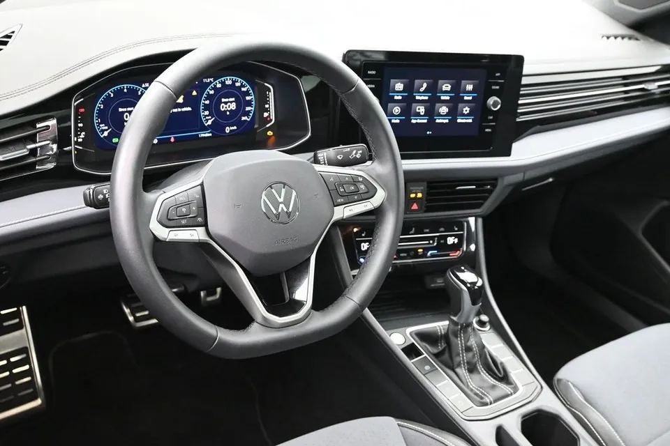 Volkswagen Jetta 2026 photo 5