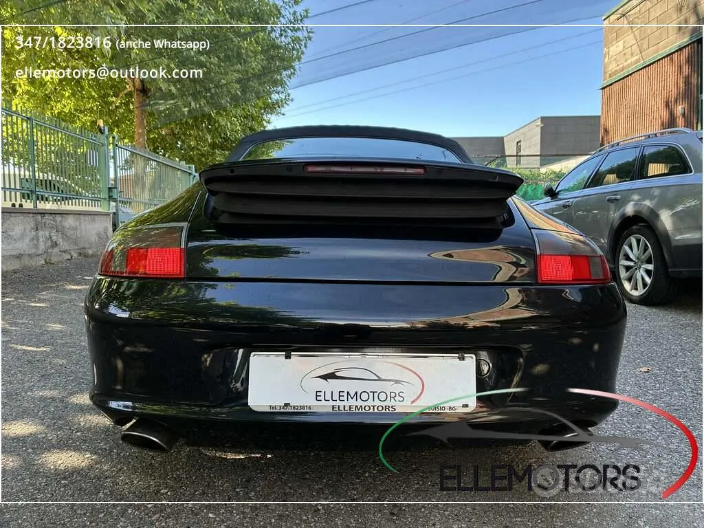 Porsche 911 2002 photo 5