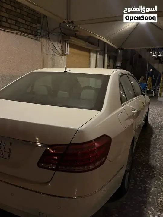 Mercedes-Benz E-Class 2010 photo 2