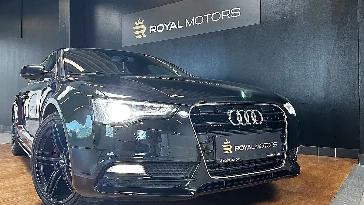 Audi A5 2012 photo 3