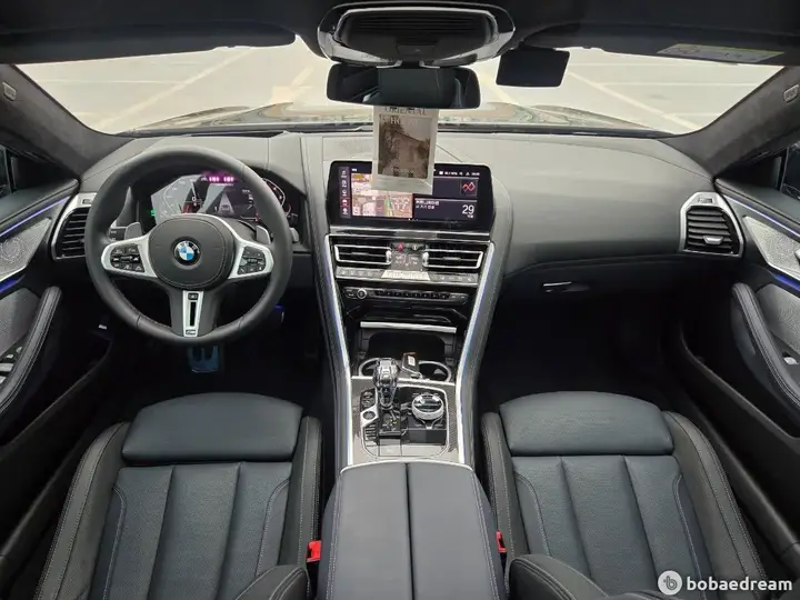BMW M850I 2026 photo 4